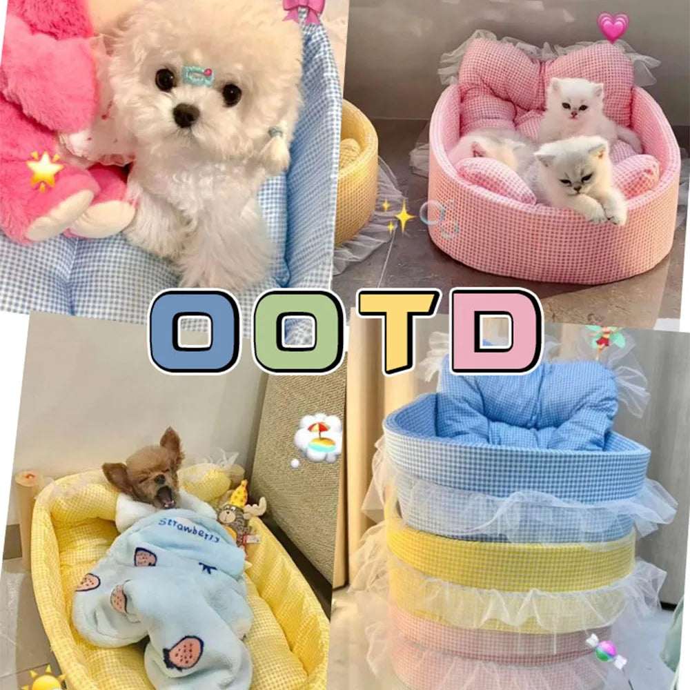 Lace-Trimmed Princess Sofa Bed for Cats & Dogs
